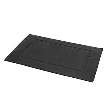Amazon Basics Banded 100% Cotton Machine Washable Bathroom Bath Rug Mat, 31″ x 20″, Black
