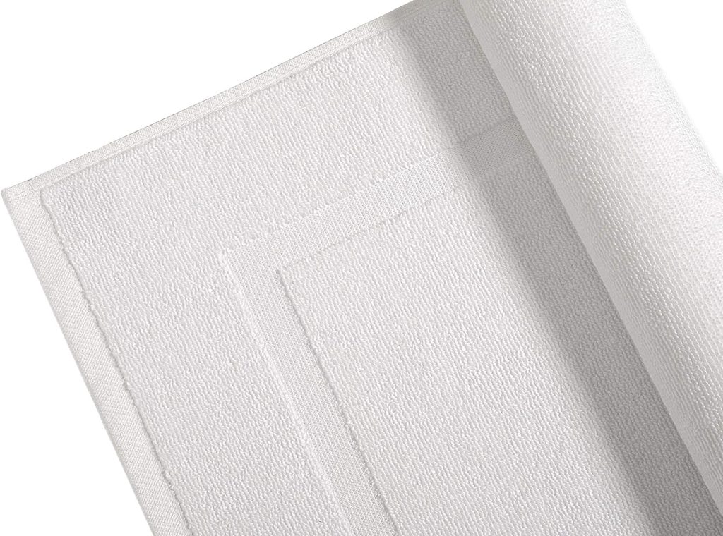 Amazon Basics Premium 100% Cotton Absorbent Soft Bath Mat, Machine Washable, 684 GSM, 20″ x 30″, White, Hotel Spa Bathmats, 6-Pack (Previously AmazonCommercial)