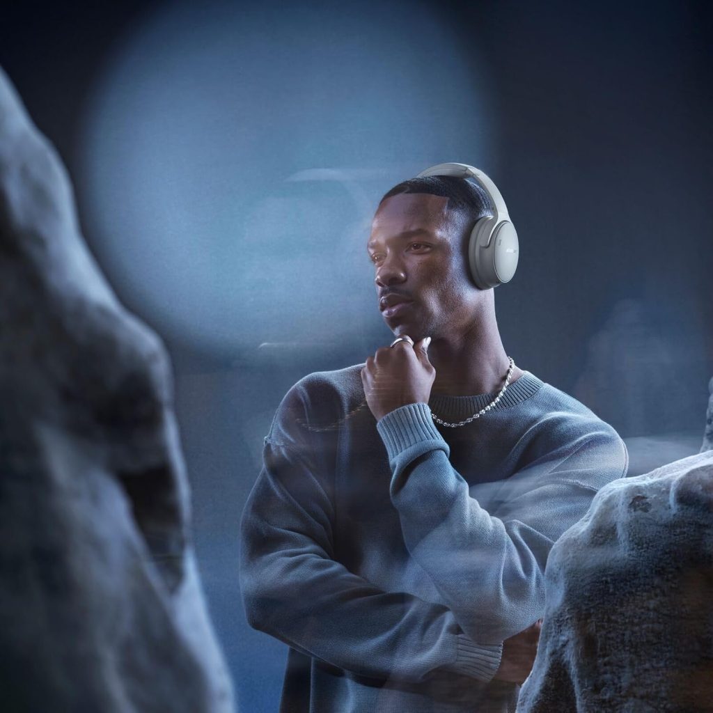 Bose QuietComfort Headphones – Wireless Bluetooth Headphones, Active Over Ear Noise Cancelling and Mic, USB-C Charging, Deep Bass, Up to 24 Hours of Playtime, Moonlight Grey – Limited Edition Color