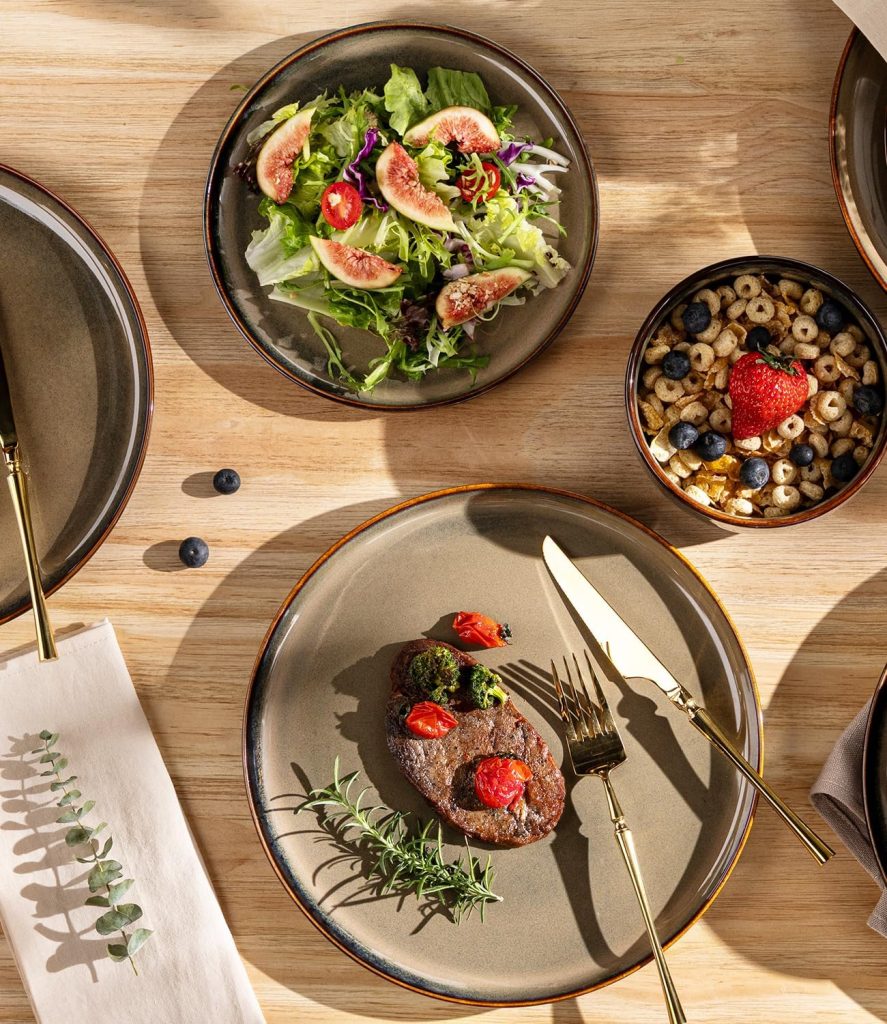 Ceramic Dinnerware Set for 4, 12-Piece Plates and Bowls Set
