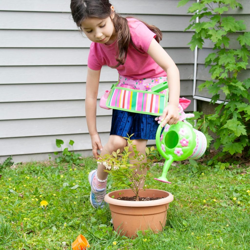 Melissa & Doug Sunny Patch Pretty Petals Flower Watering Can – Pretend Play Toy