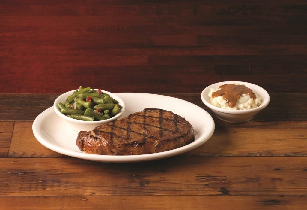 Texas Roadhouse Physical Gift Card – $100